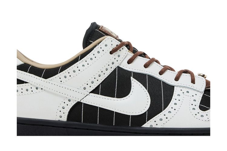 Nike Wmns Dunk Low LX 'Brogue'