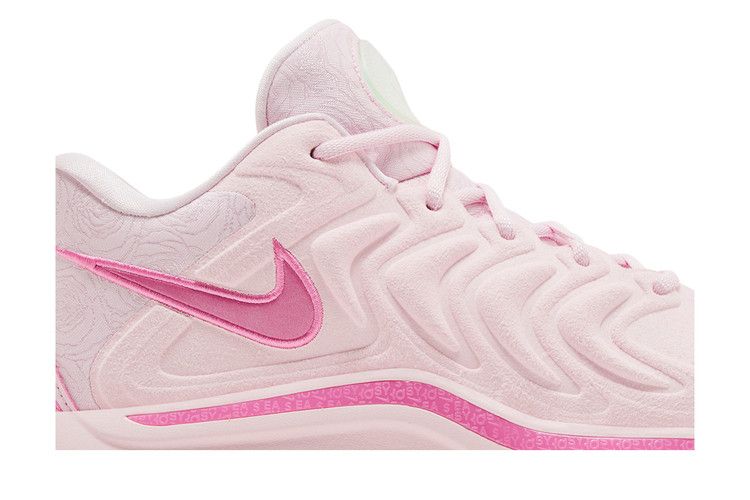 Nike KD 17 NRG 'Aunt Pearl'