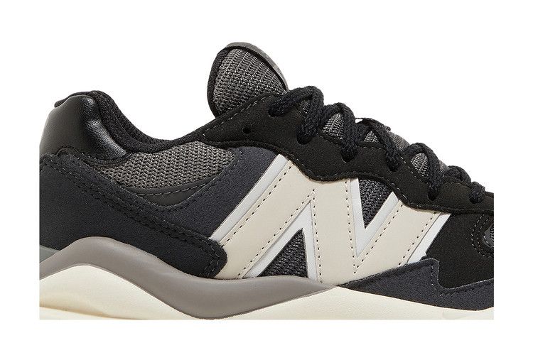 New Balance 57/40 Big Kid 'Black Moonbeam'