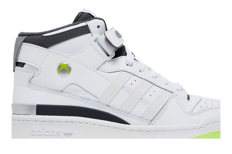 Xbox 360 x adidas Forum Mid '20th Anniversary'