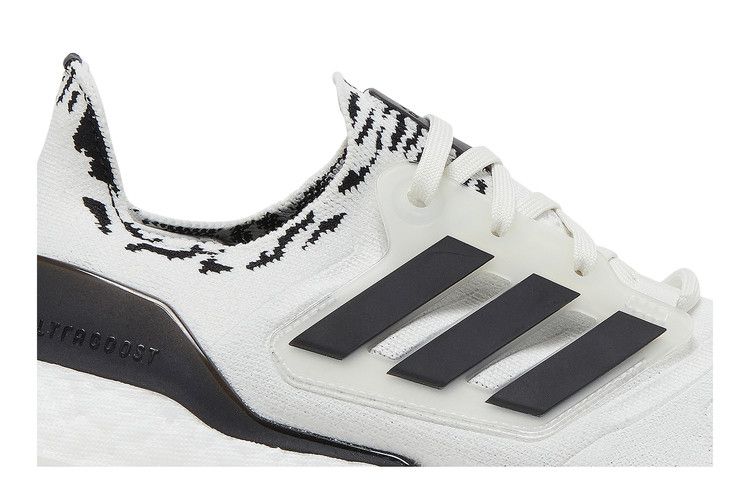 adidas UltraBoost 22 'Non Dyed Zebra'