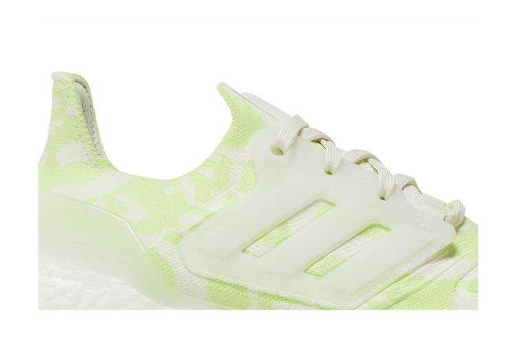 Adidas Wmns UltraBoost 22 'Almost Lime'