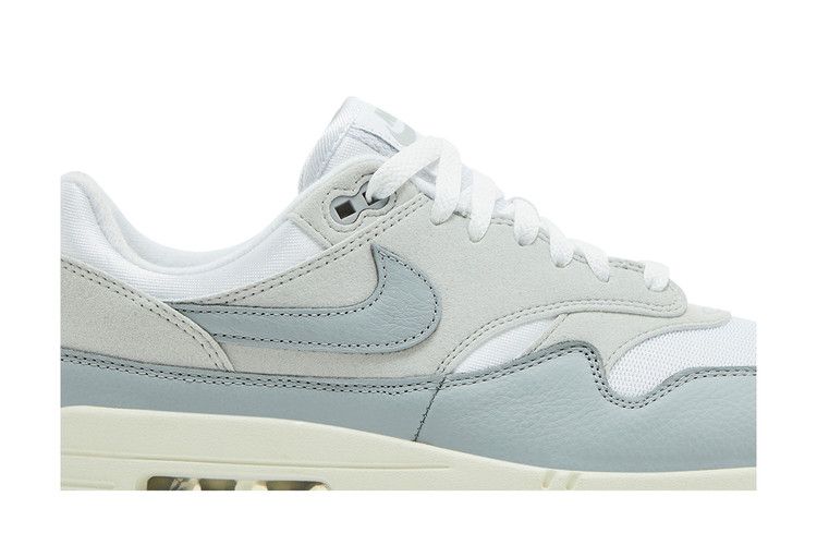 Nike Wmns Air Max 1 '87 'Pure Platinum'