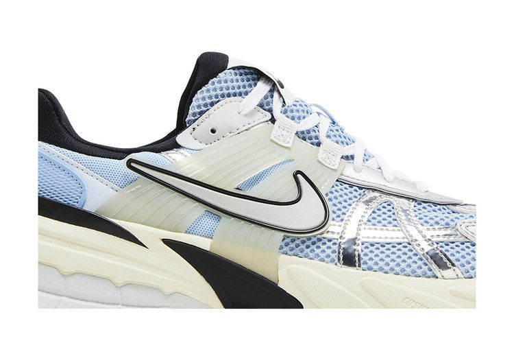 Nike Wmns V2K Run 'Psychic Blue Metallic Silver'
