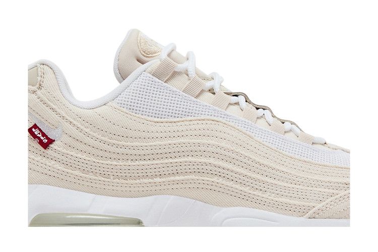 Levi's x Nike Air Max 95 OG 'Light Orewood Brown'