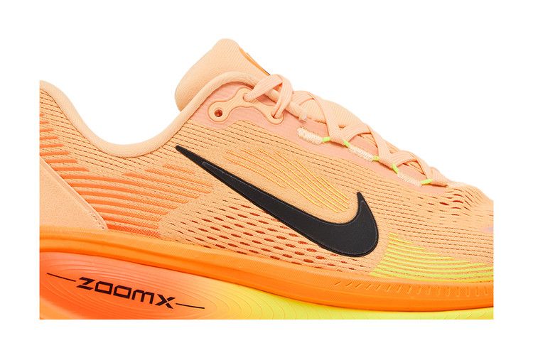 Nike Vomero 18 'Orange Chalk'