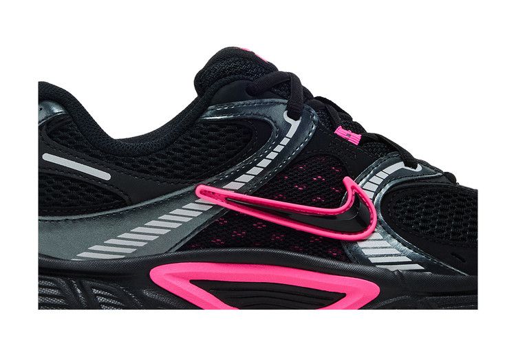 Nike Wmns V5 RNR 'Black Pink Blast'