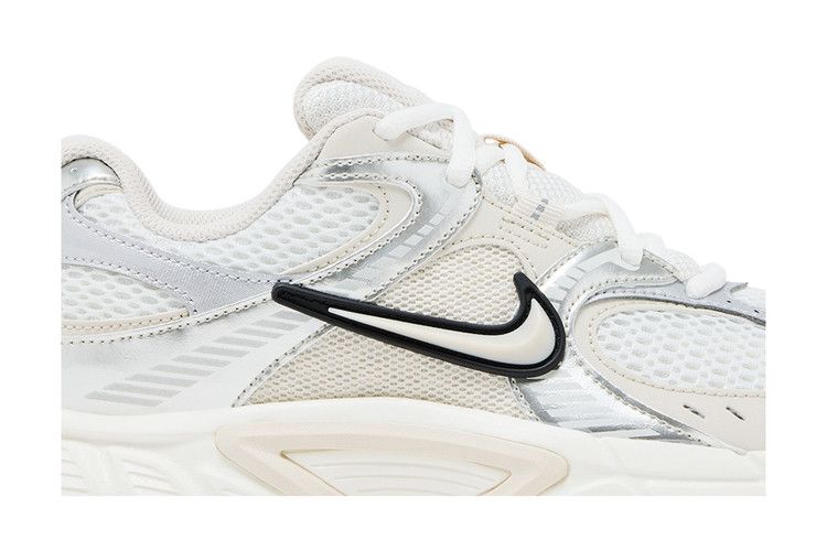 Nike Wmns V5 RNR 'Summit White Light Orewood'