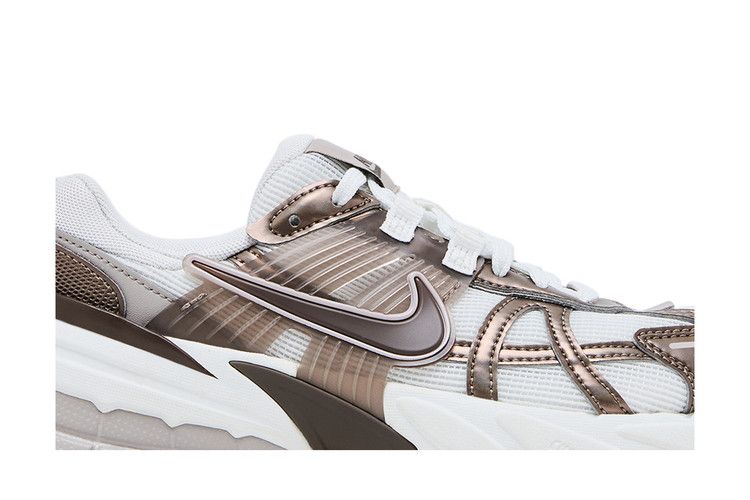 Nike Wmns V2K Run 'Mink Brown'