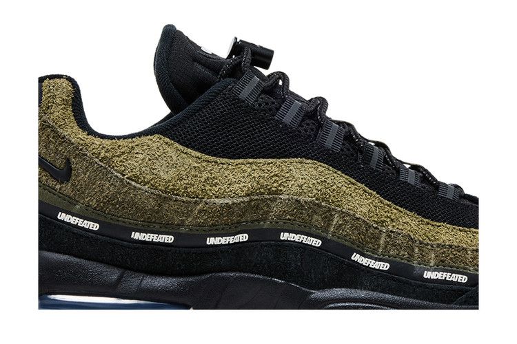 Undefeated x Nike Air Max 95 'Medium Olive'
