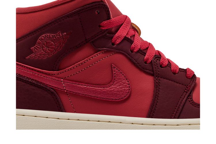 WMNS Air Jordan 1 Mid SE 'Valentine's Day'