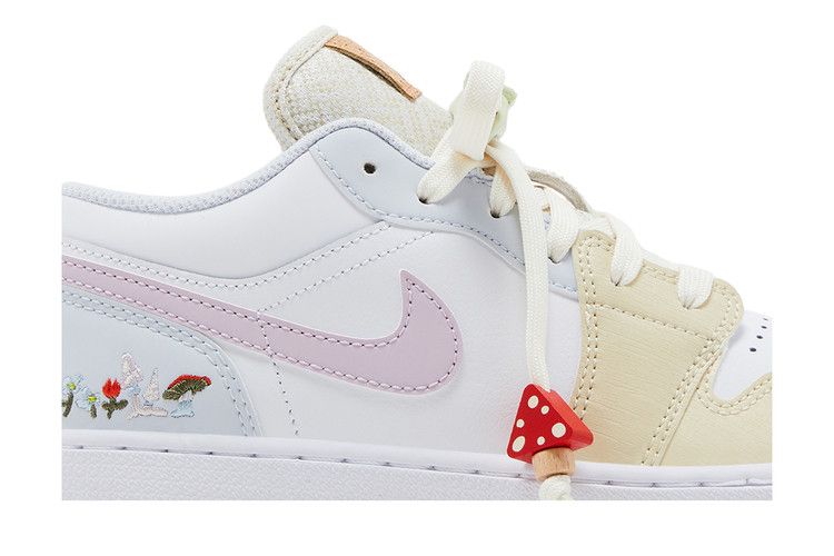 Air Jordan 1 Low GS 'Mushroom'