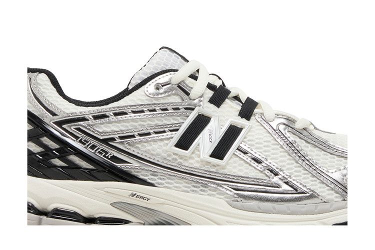 New Balance 1906R 'Silver Metallic Black'