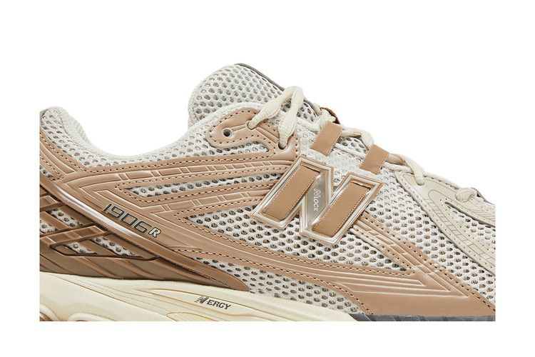 New Balance Men's 1906R 'Beige Vachetta'