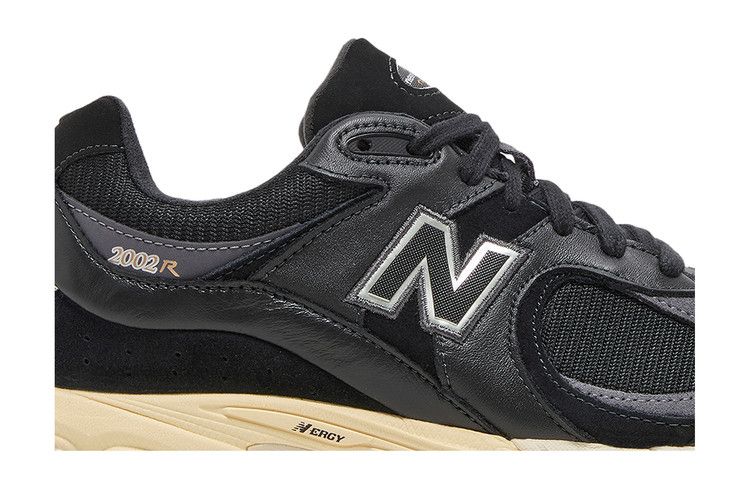 New Balance 2002R 'Leather Pack - Vintage Black'