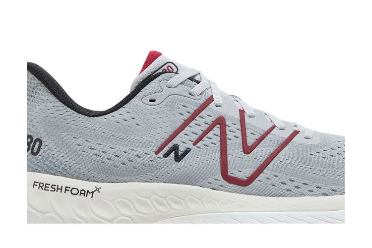New Balance Fresh Foam X 880v13 'Aluminum Grey Crimson'