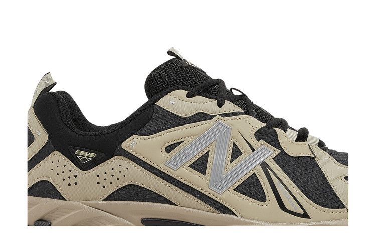 New Balance 610 'Aluminum Black'