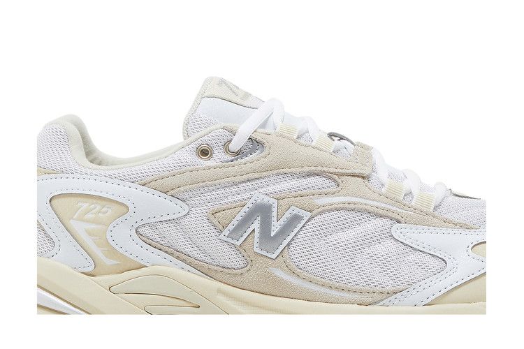 New Balance 725 'Bone Metallic Silver'