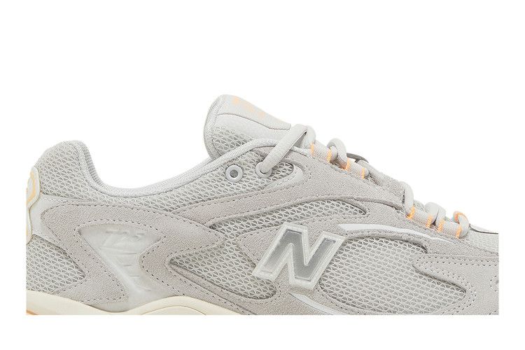 New Balance 725 'Arctic Fox'
