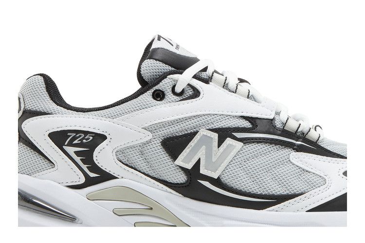 New Balance 725 'White Black'