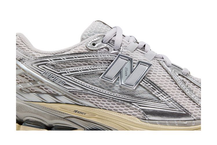 New Balance 1906R 'White Silver Distressed'