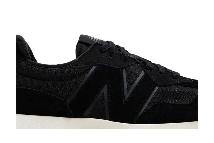 New Balance 327 'Black'