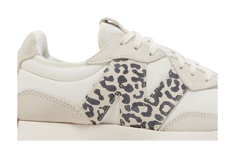 New Balance Wmns 327 'Sea Salt Leopard'