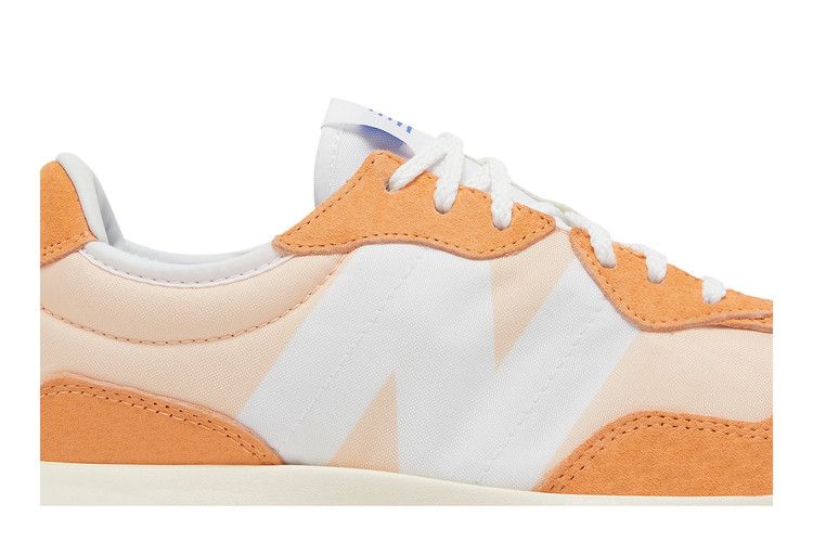 New Balance Wmns 327 'Orange'