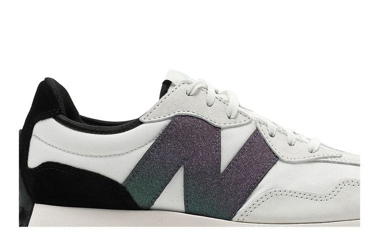 New Balance Wmns 327 'Sea Salt Black'