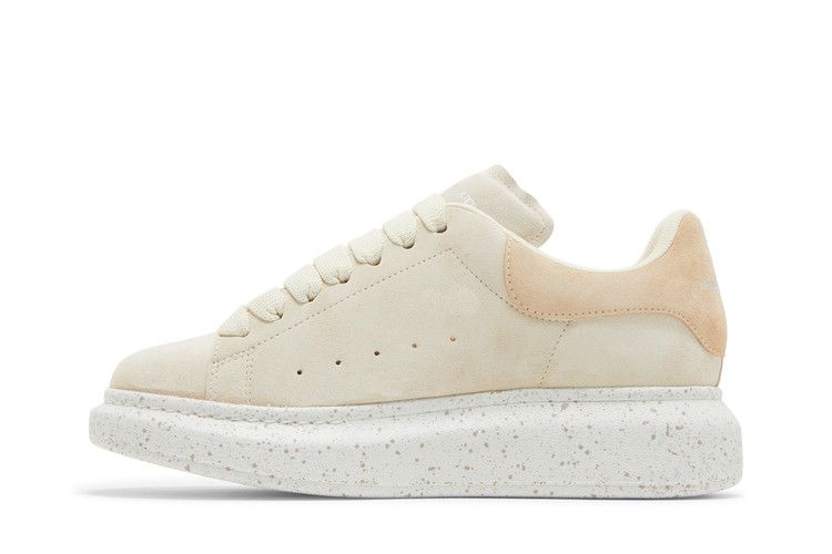 Alexander McQueen Wmns Oversized Sneaker 'Bone'