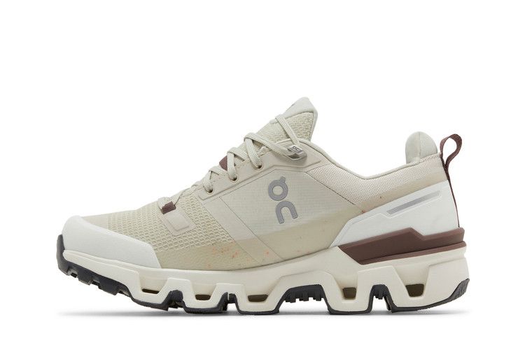 ON Wmns Cloudwander Waterproof 'Sand Ivory'