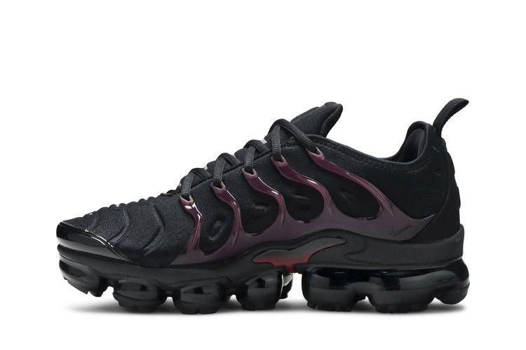 Nike Air VaporMax Plus 'Black Noble Red'