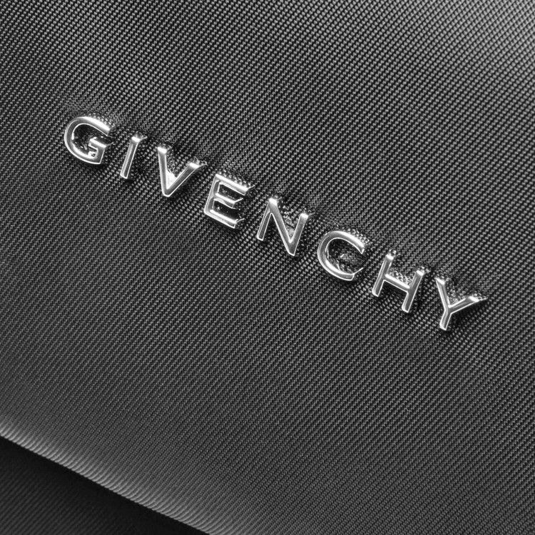 Givenchy Essential U Bumbag 'Black'