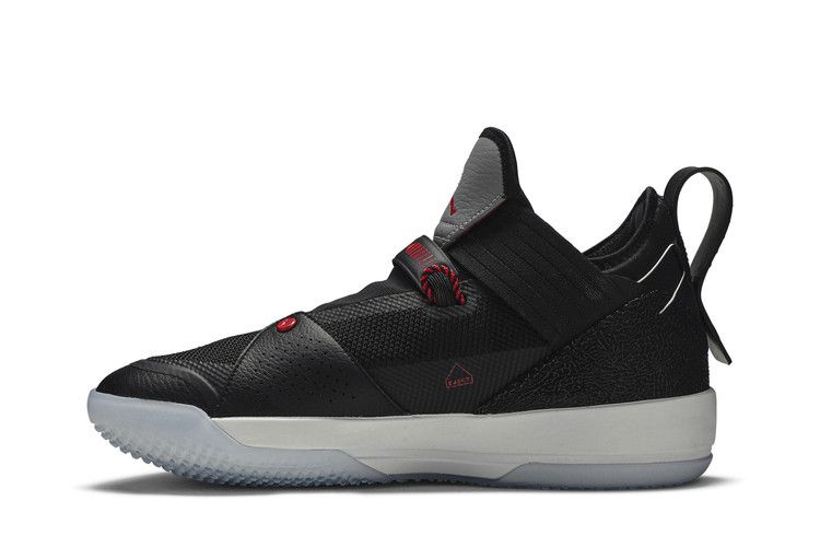 Air Jordan 33 SE 'Black Cement'