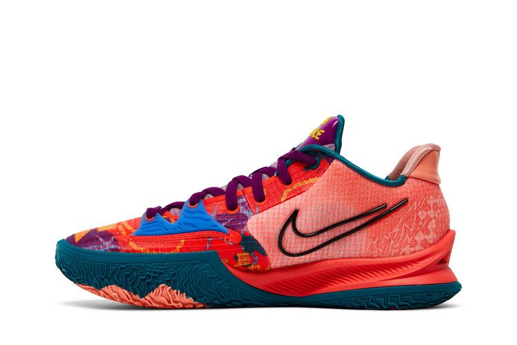Nike Kyrie Low 4 EP '1 World 1 People'