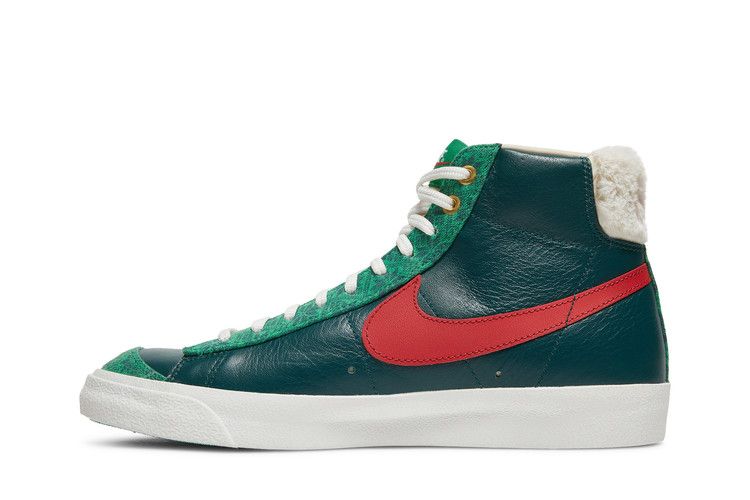 Nike Blazer Mid '77 Vintage 'Christmas Sweater'