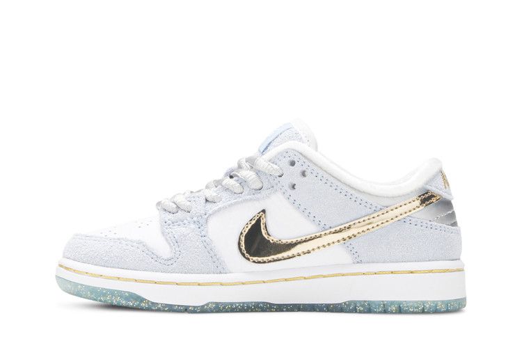 Sean Cliver x Nike Dunk Low SB PS 'Holiday Special'