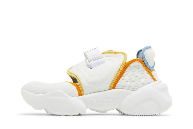 Nike Wmns Aqua Rift 'White Cerulean Solar Flare'