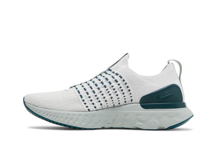 Nike Wmns React Phantom Run Flyknit 2 'Platinum Tint Dark Teal Green'