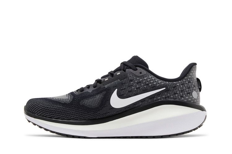 Nike Vomero 17 'Black White'