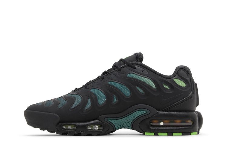 Nike Air Max Plus Drift 'Black Green Strike'