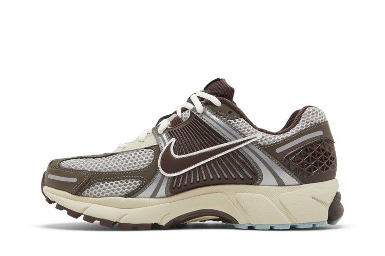 Nike Wmns Zoom Vomero 5 'Earth Fossil'