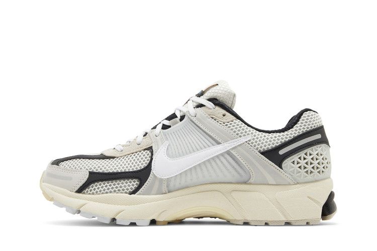 Nike Air Zoom Vomero 5 'Supersonic'