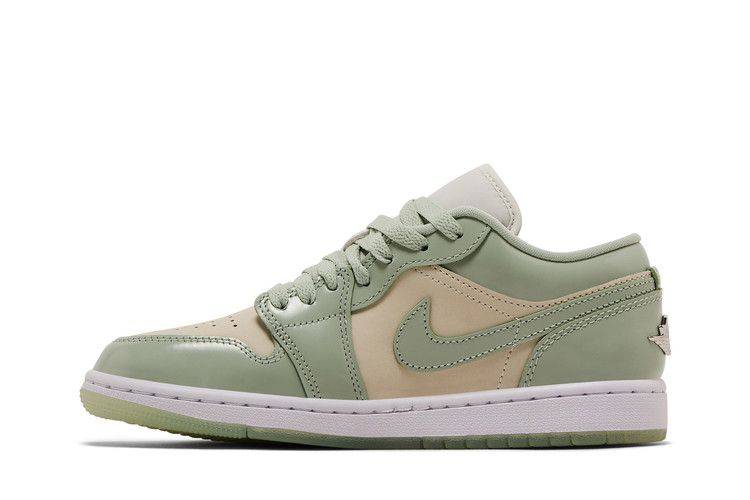 Wmns Air Jordan 1 Low SE 'Seafoam Sail'