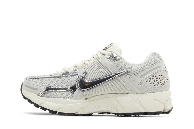 Nike Air Zoom Vomero 5 'Chrome'