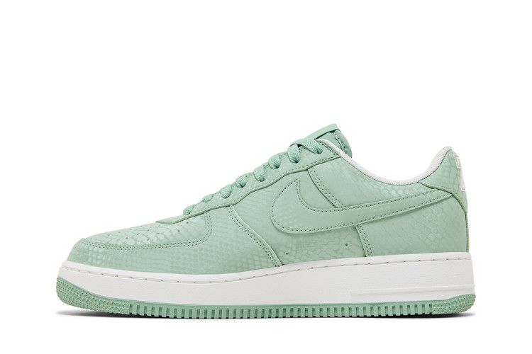 Kobe Bryant x Nike Air Force 1 Low 'Low Stream'