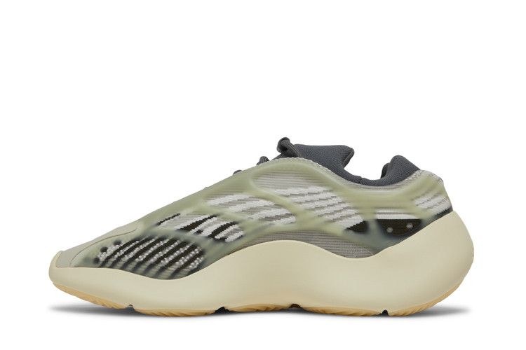 adidas Men's Yeezy 700 V3 'Fade Salt'