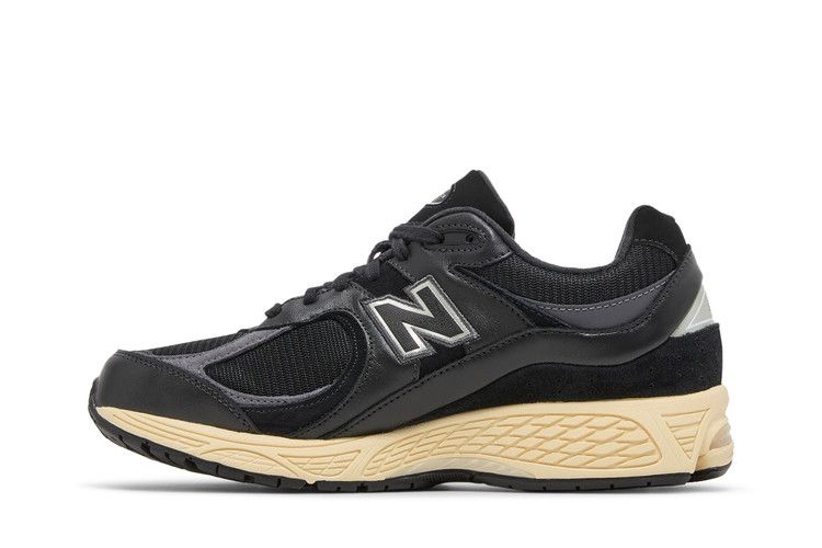 New Balance 2002R 'Leather Pack - Vintage Black'