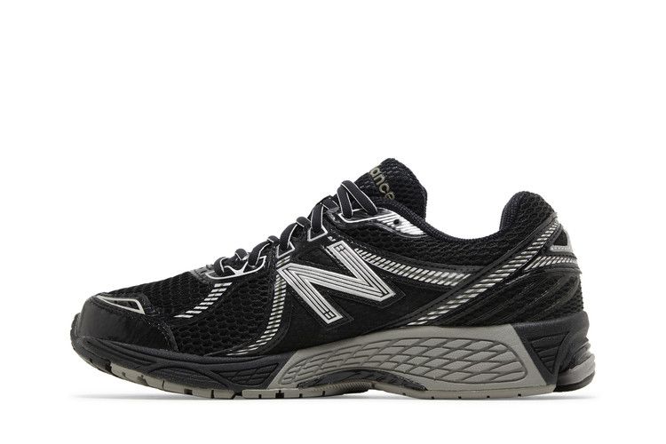 New Balance 860v2 'Black Grey'