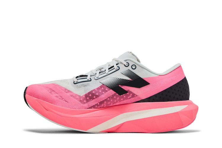 New Balance FuelCell SuperComp Elite v4 'Ultra Pink'